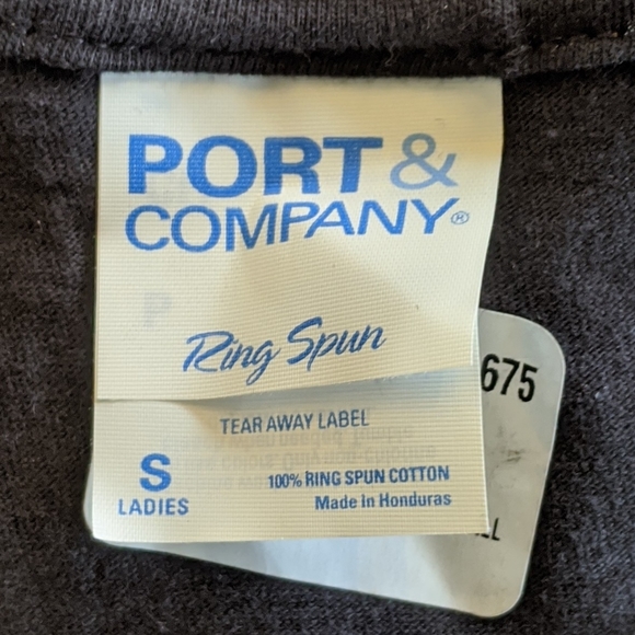 🌼 Distressed Graphic "Influencer" Tee, S NWOT - Picture 4 of 4